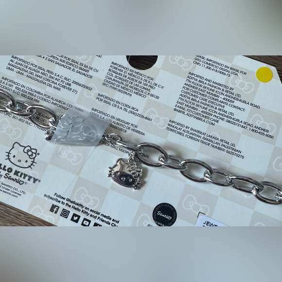 HELLO KITTY-NWT Silver Tone & Crystal Choker Necklace (Forever 21) - Picture 7 of 15